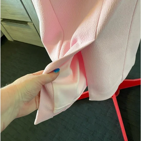 Size 12-14, Sheike soft baby pink sleeveless formal/evening dress lined - Picture 10 of 14